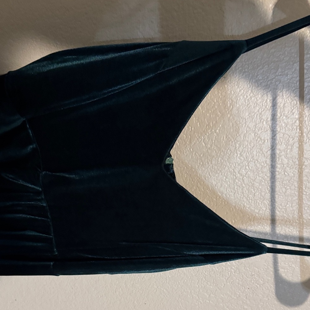 Elegant Dark Green Velvet Dress
